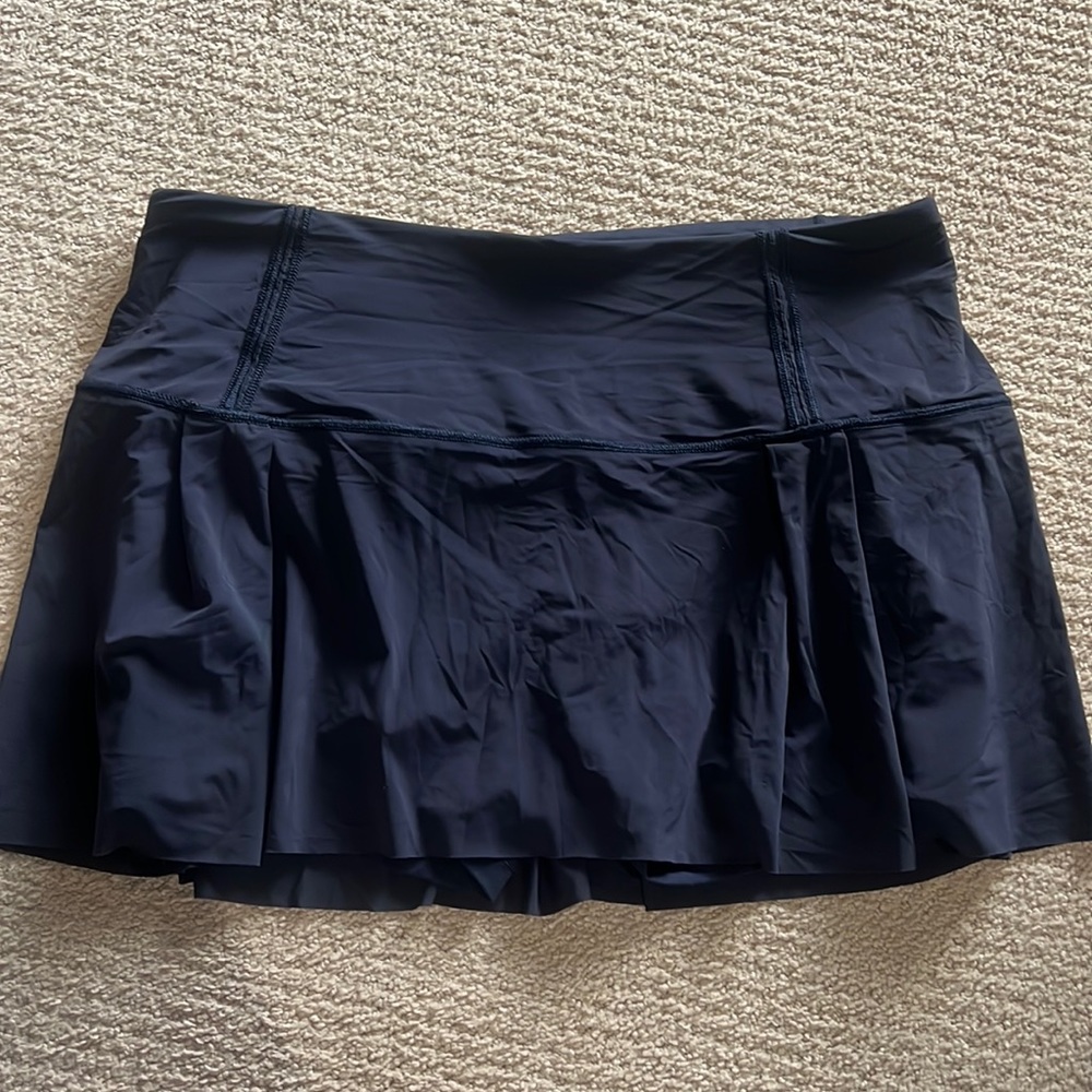 Lululemon Navy tennis skirt 10